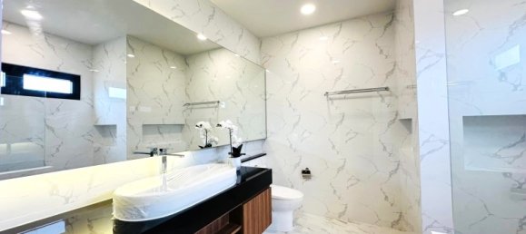 3 Schlafzimmer Cafe / Restaurant in Pattaya, Thailand, Nr. 5097 16