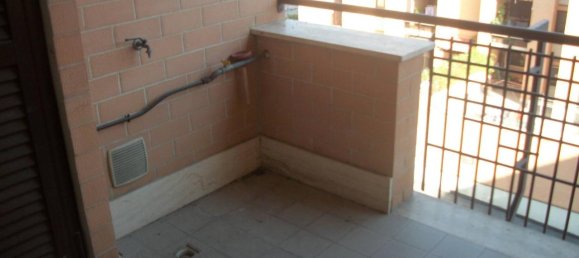 2 rooms Apartment in Rome, Italy No. 113426 14