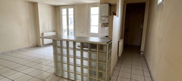 2 bedrooms Apartment in Le Pre-Saint-Gervais, France No. 330082 4