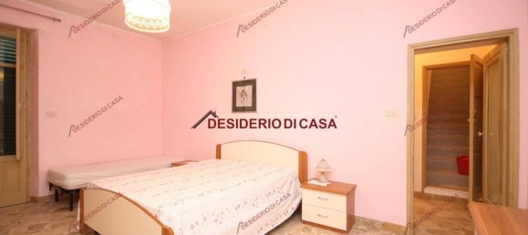 3 bedrooms House in Trabia, Italy No. 154077 39