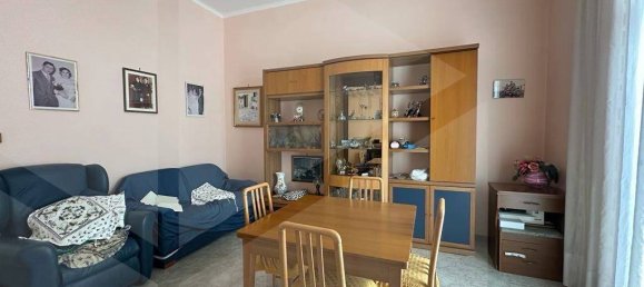 2 bedrooms Apartment in Bari, Italy No. 24723 10