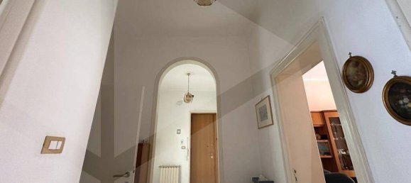 2 bedrooms Apartment in Bari, Italy No. 24723 8