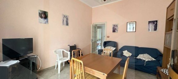2 bedrooms Apartment in Bari, Italy No. 24723 12
