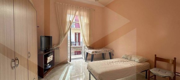 2 bedrooms Apartment in Bari, Italy No. 24723 27