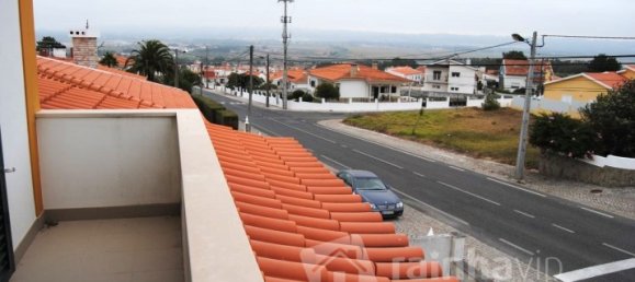 4 bedrooms House in Caldas da Rainha, Portugal No. 135088 17