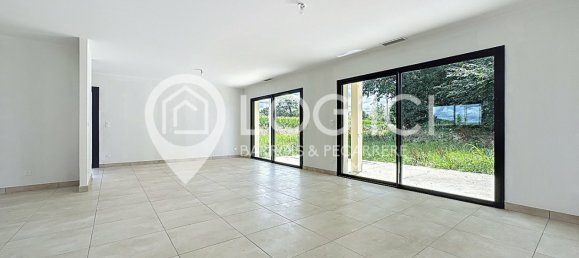 3 Schlafzimmer Haus in Ger, France, Nr. 278710 2