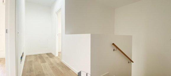 Villa de 4 habitaciónes en Silea, Italy No. 102312 13