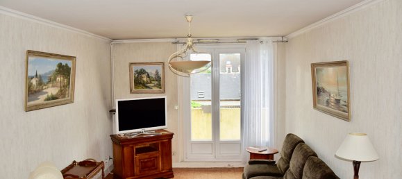 3 bedrooms Apartment in Montargis, France No. 64772 2