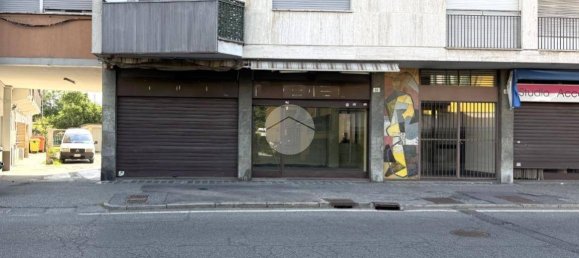 75m² Commercial property in Ivrea, Italy No. 297994 2