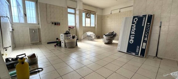 75m² Commercial property in Ivrea, Italy No. 297994 9