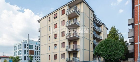 2 bedrooms Apartment in Bergamo, Italy No. 265453 17