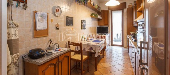 2 bedrooms Apartment in Bergamo, Italy No. 265453 15