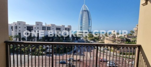 4 Schlafzimmer Wohnung in Umm Suqeim, UAE, Nr. 1479 3