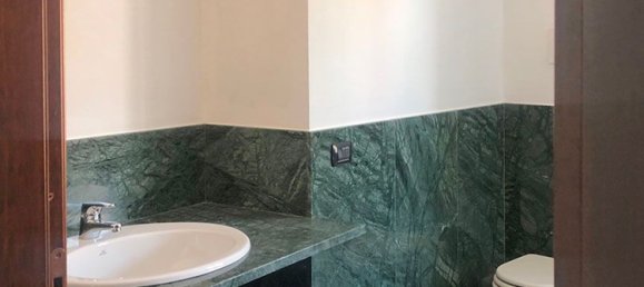 4 bedrooms Apartment in Voghera, Italy No. 329664 14