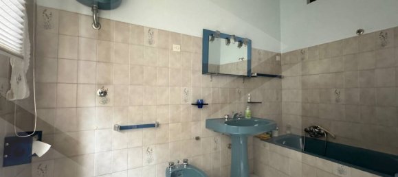 4 rooms Apartment in Vasto, Italy No. 19654 12