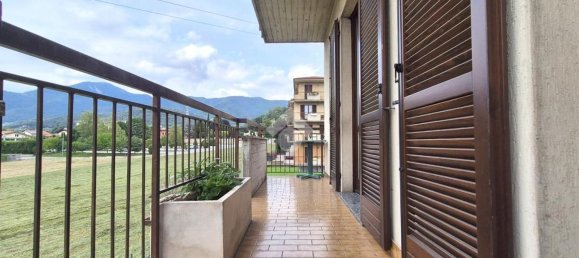 Apartamento de 3 habitaciónes en Trescore Balneario, Italy No. 309358 5
