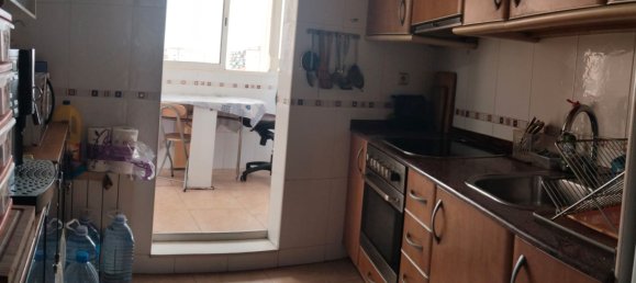 Apartamento T4 em L'Hospitalet de Llobregat, Spain N.º 141386 9