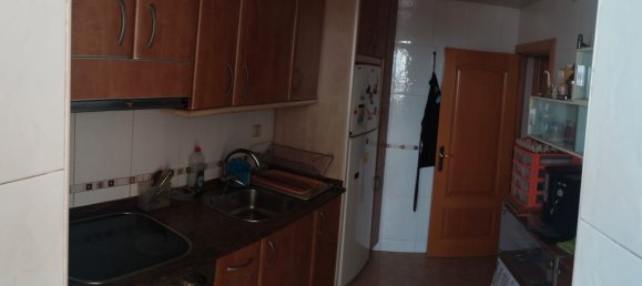 Apartamento T4 em L'Hospitalet de Llobregat, Spain N.º 141386 10