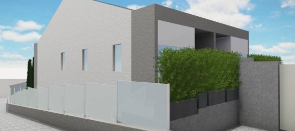 3 rooms Apartment in Misterbianco, Italy No. 33297 2