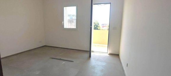 3 rooms Apartment in Misterbianco, Italy No. 33297 31