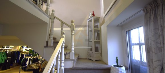 Gewerbliche Immobilie in Lisbon, Portugal 260m², Nr. 97443 7