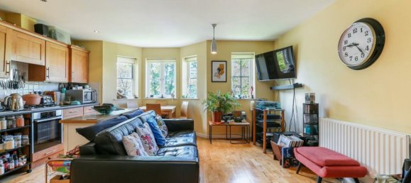 2 Schlafzimmer Wohnung in London, United Kingdom, Nr. 12433 2