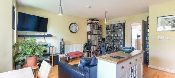 2 Schlafzimmer Wohnung in London, United Kingdom, Nr. 12433 4