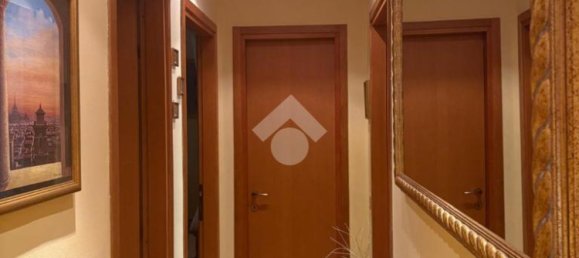 3 bedrooms Apartment in Milan, Italy No. 287083 16