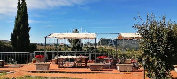 Casa de 15 divisões em Volterra, Italy N.º 231970 5