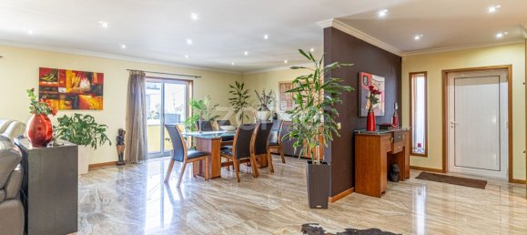 4 Schlafzimmer Haus in Matosinhos, Portugal, Nr. 14255 11