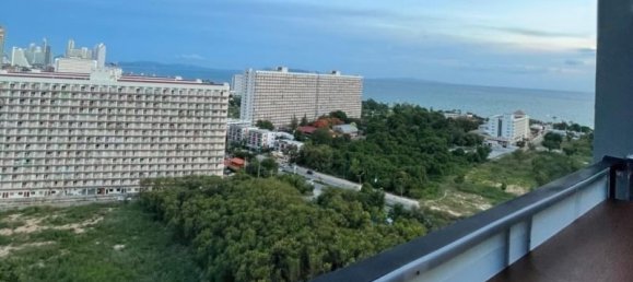 3 bedrooms Condo in Pattaya, Thailand No. 19236 11