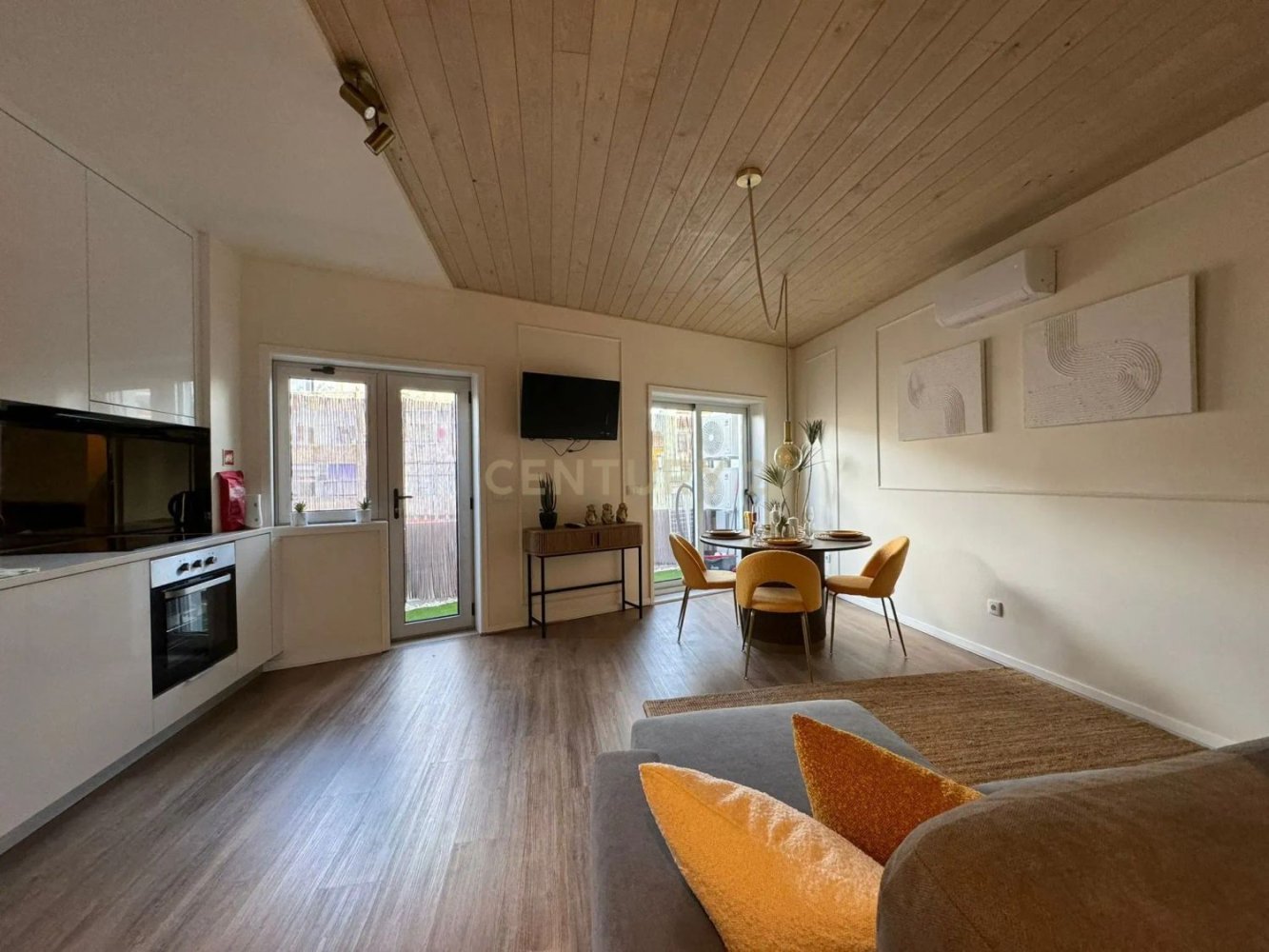 2 غرف نوم شقة في Porto, Portugal رقم 236165