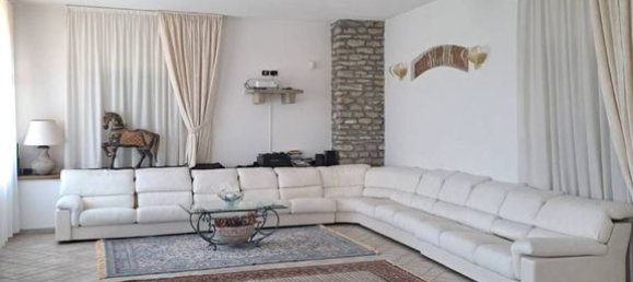 9 bedrooms Villa in Bistagno, Italy No. 273988 2