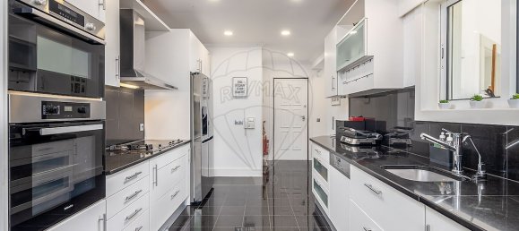 Casa de 4 dormitorios en Sesimbra, Portugal No. 178926 17