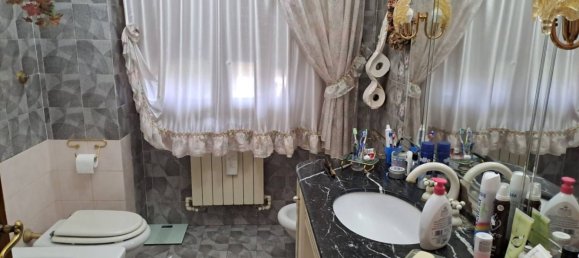 Квартира с 3 спальнями в Виньянелло, Италия № 299898 11