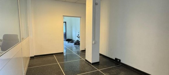85m² Commercial property in Genoa, Italy No. 92736 2