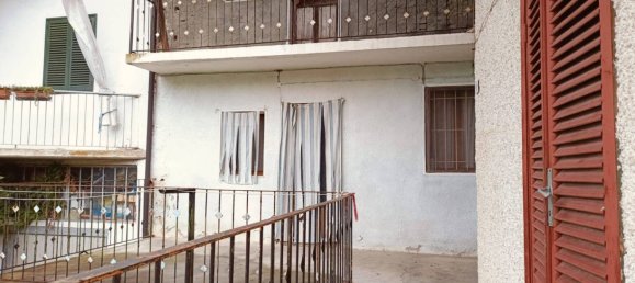 4 bedrooms House in Monastero di Vasco, Italy No. 115768 2