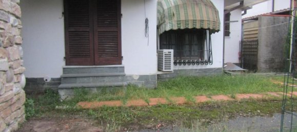 5 rooms House in Carrara, Italy No. 111101 12