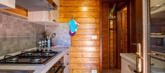 4 bedrooms Villa in Posta, Italy No. 258554 23