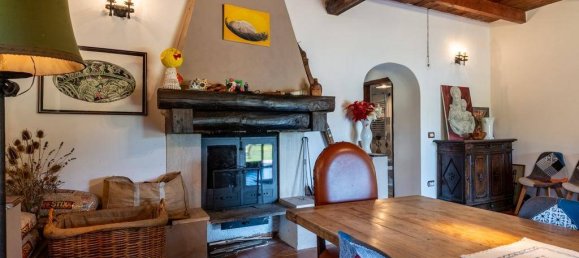 4 bedrooms Villa in Posta, Italy No. 258554 16