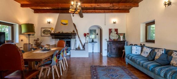 4 bedrooms Villa in Posta, Italy No. 258554 12
