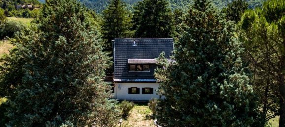 4 bedrooms Villa in Posta, Italy No. 258554 2