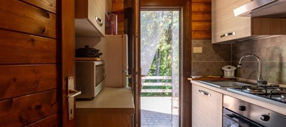 4 bedrooms Villa in Posta, Italy No. 258554 22