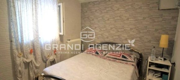 2 Schlafzimmer Wohnung in Parma, Italy, Nr. 342232 5