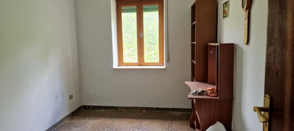 5 rooms Apartment in Bonifati, Italy No. 107738 12