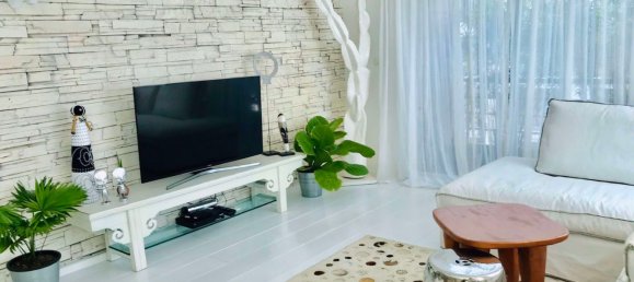 3 bedrooms Penthouse in Khlong Toei, Thailand No. 10011 3