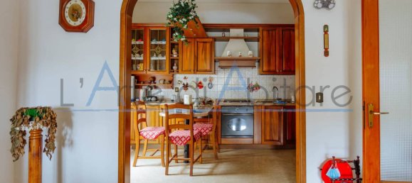 3 chambres Villa à Ponte San Nicolò, Italy No. 205994 3