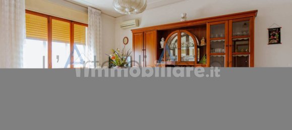 3 chambres Villa à Ponte San Nicolò, Italy No. 205994 17
