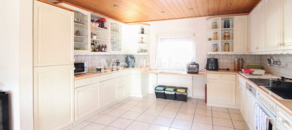 Casa de 3 dormitorios en Aurich, Germany No. 180062 3