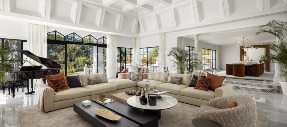 12 bedrooms Villa in Marbella, Spain No. 100454 5